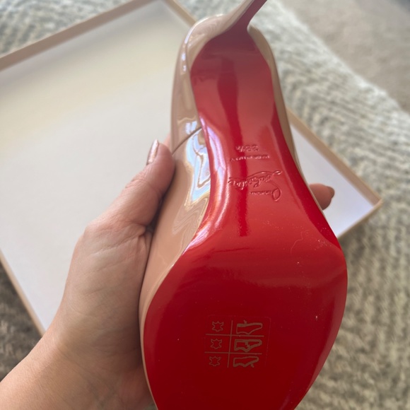 Christian Louboutin Very Prive Pumps - Nude - Picture 2 of 4